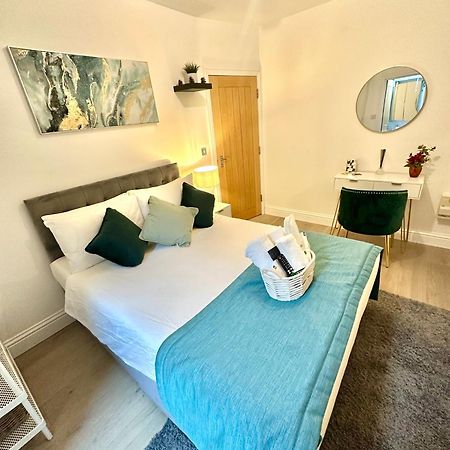 The Green Luxe En-Suite In Stratford ลอนดอน ภายนอก รูปภาพ