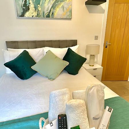 The Green Luxe En-Suite In Stratford ลอนดอน ภายนอก รูปภาพ